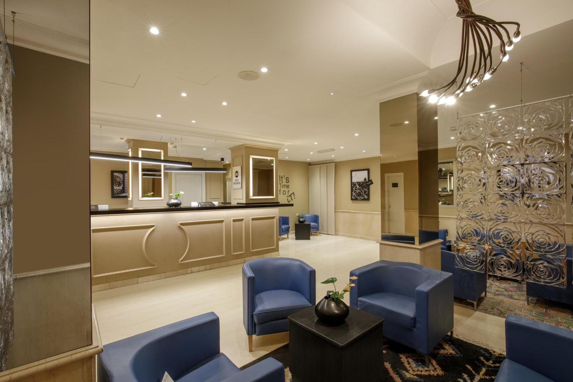 Hotel Western Globus 3*